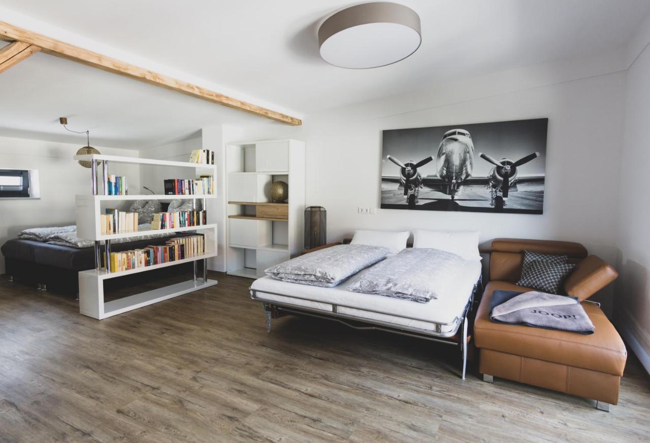 Modernes Loft Vor Den Toren Des Chiemgaus Tacherting Экстерьер фото