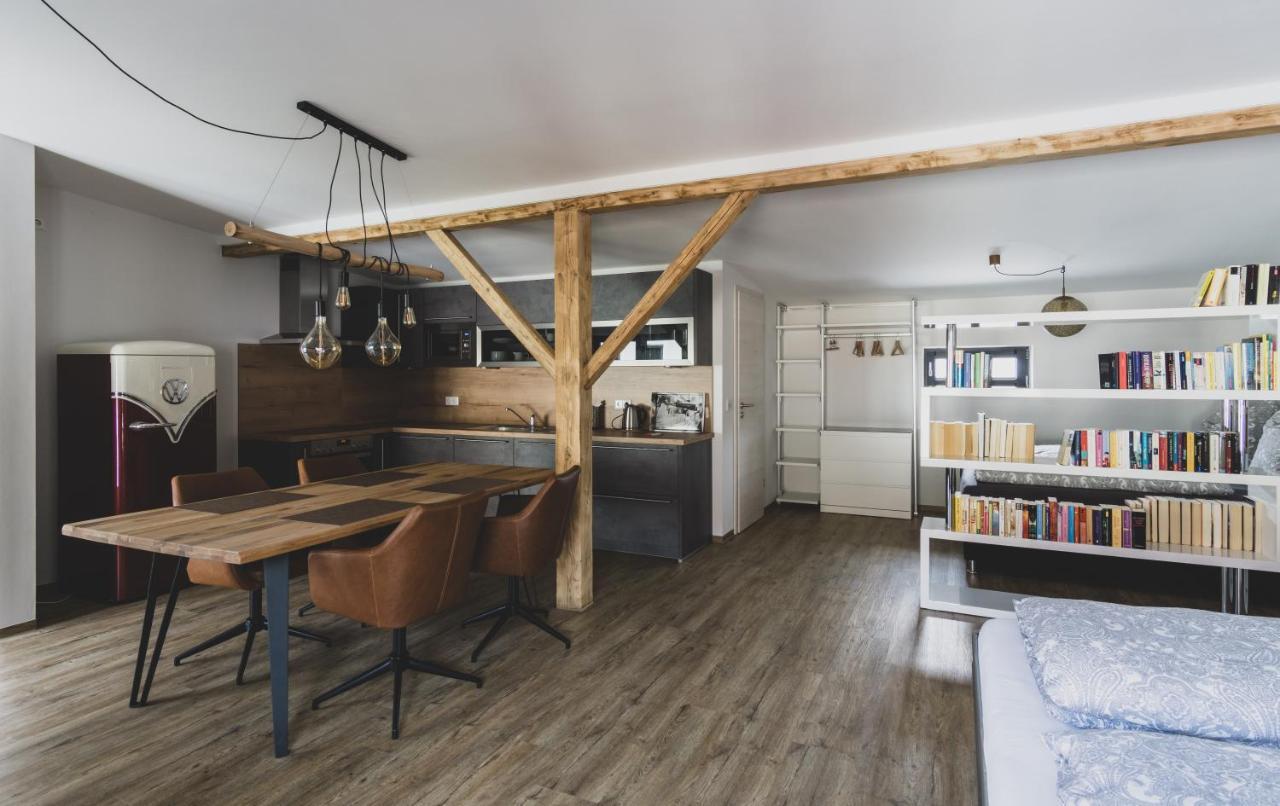 Modernes Loft Vor Den Toren Des Chiemgaus Tacherting Экстерьер фото