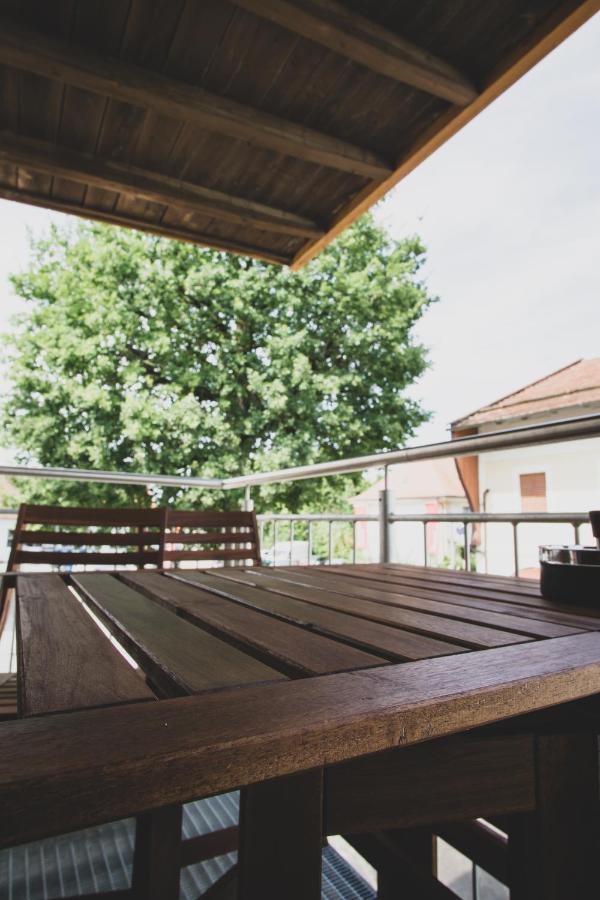 Modernes Loft Vor Den Toren Des Chiemgaus Tacherting Экстерьер фото